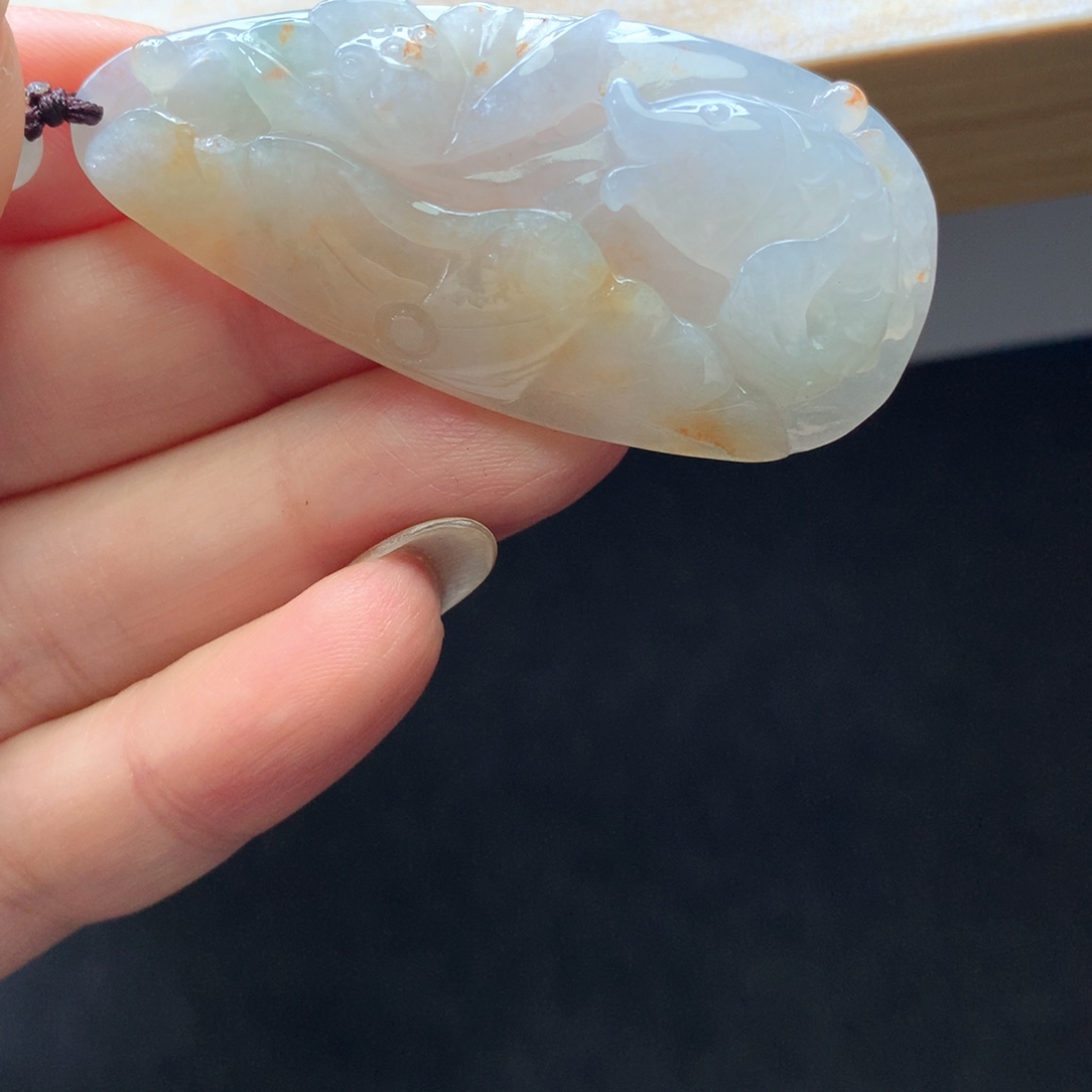 翡翠未镶嵌颈饰吊坠