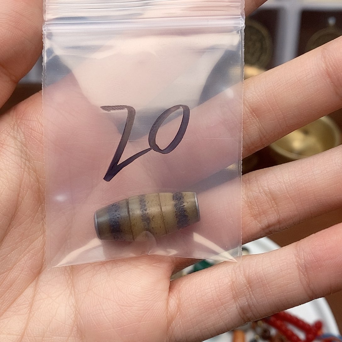 滴血莲花菩提吊坠