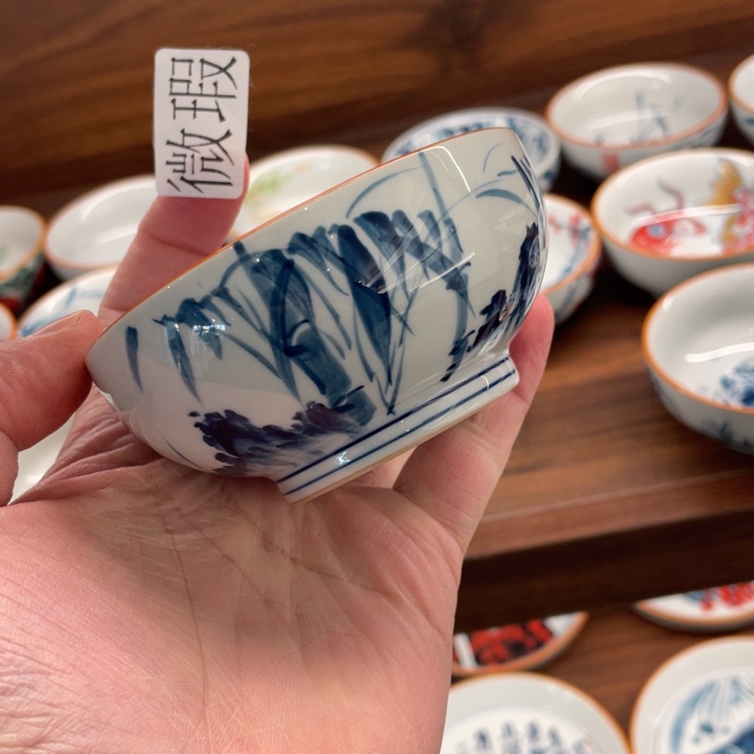 釉下手绘茶具微瑕