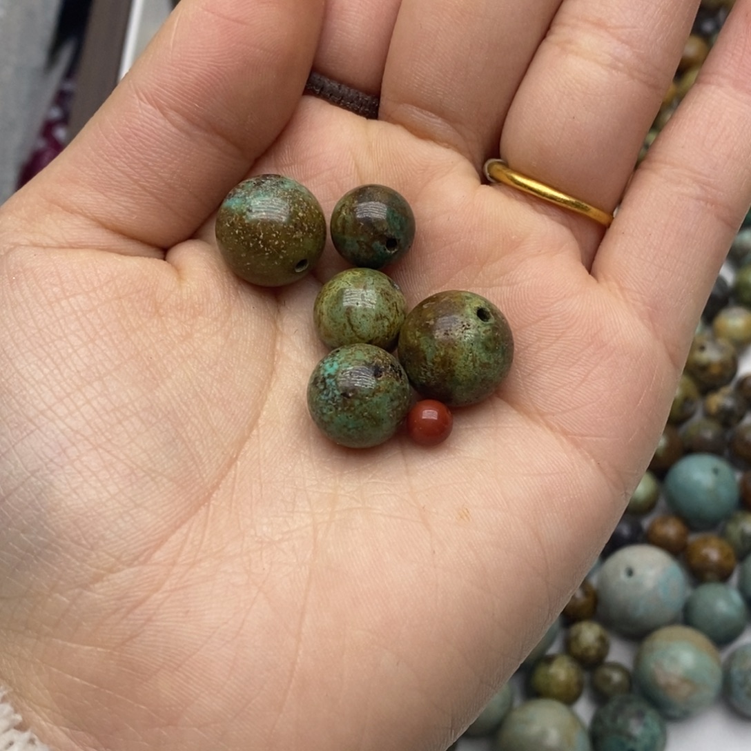 闲***步南红玛瑙未镶嵌珠宝奇石