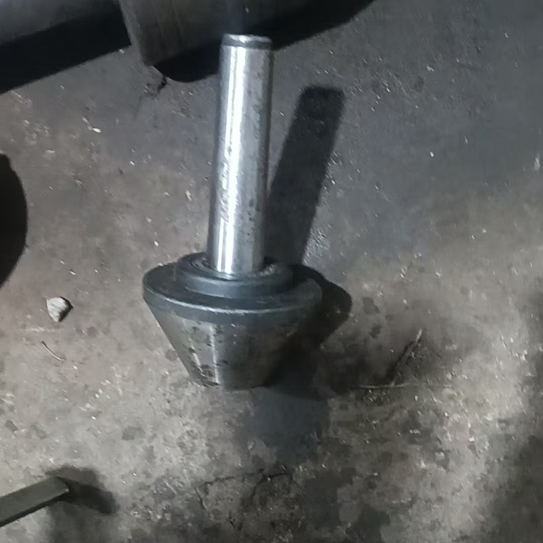 机床配件顶针一个