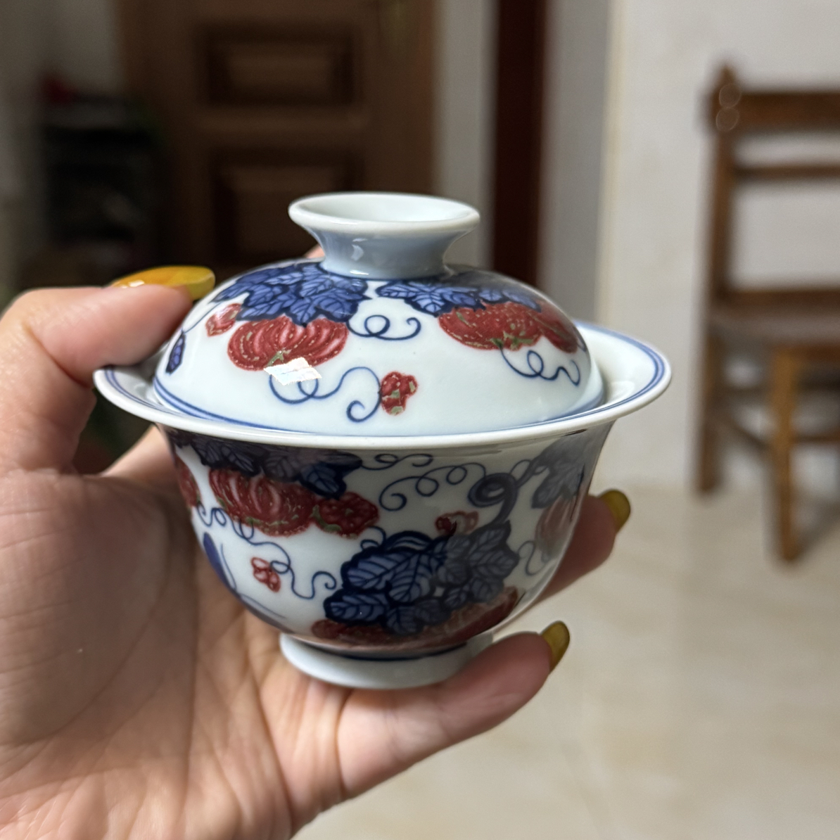 景德镇手工手绘青花釉红西瓜盖碗（超七天售后不退换）