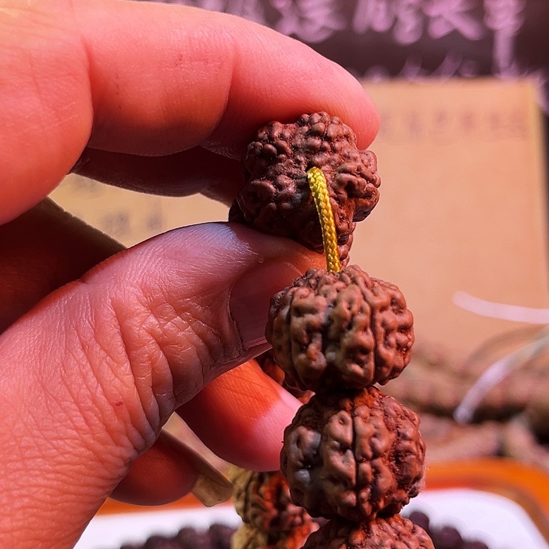 C***r木质小金刚蒂王花手持