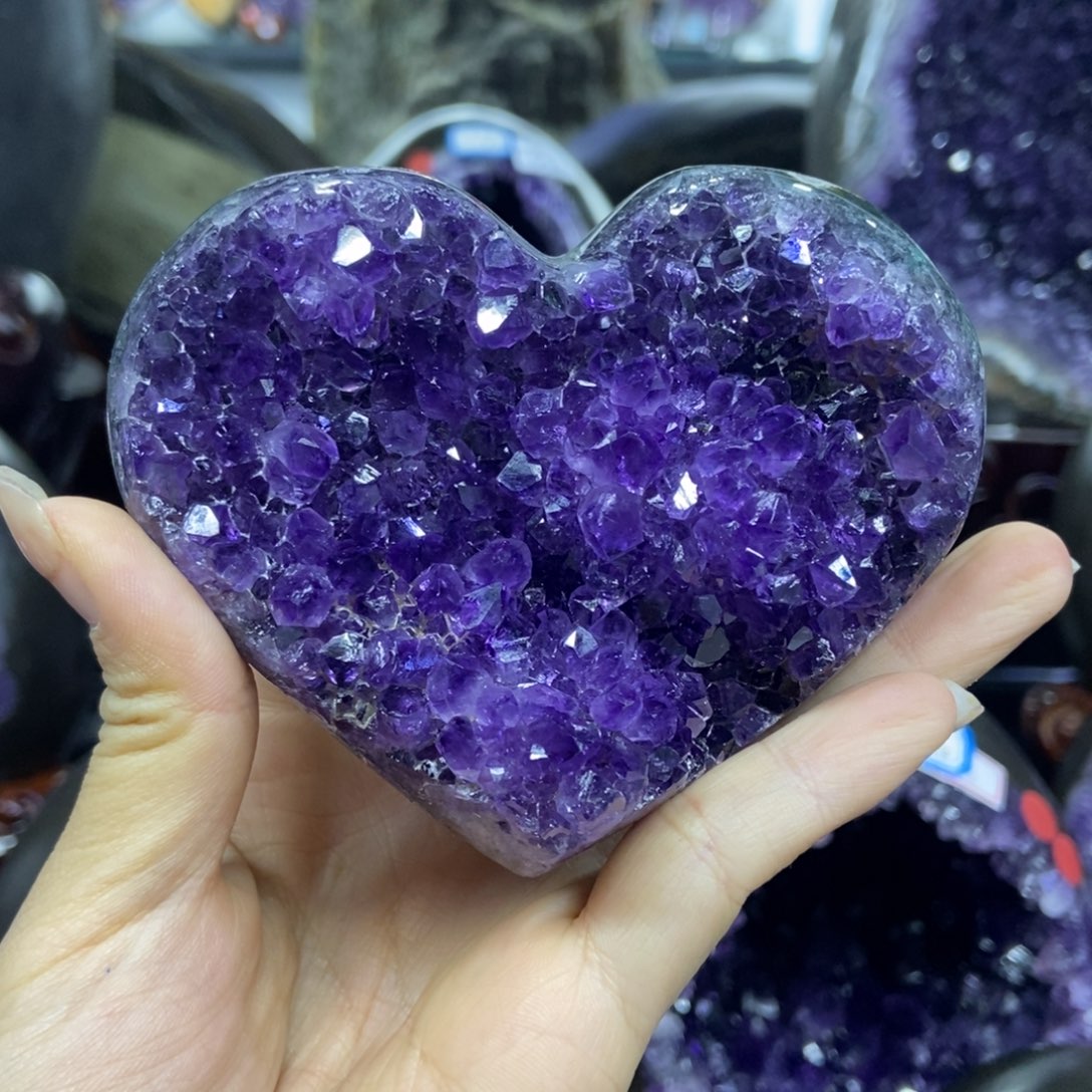 大型摆件（非配饰）紫晶未镶嵌琪