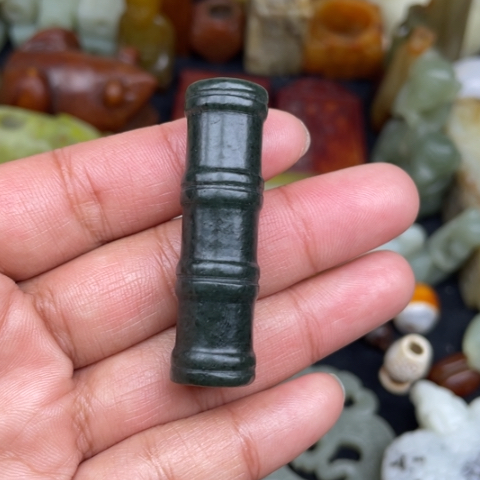 和田玉未镶嵌颈饰3