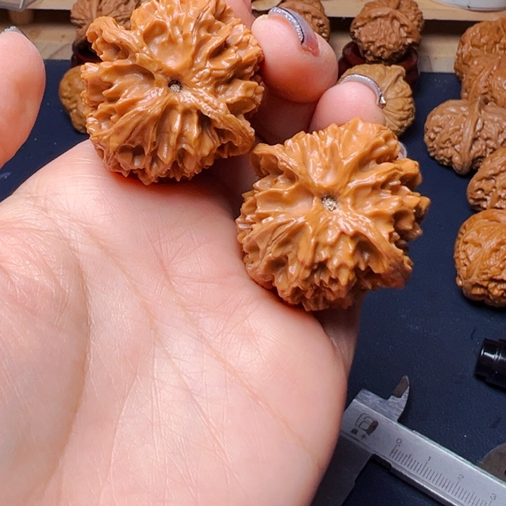 文玩核桃吊坠亓**胜苹果39