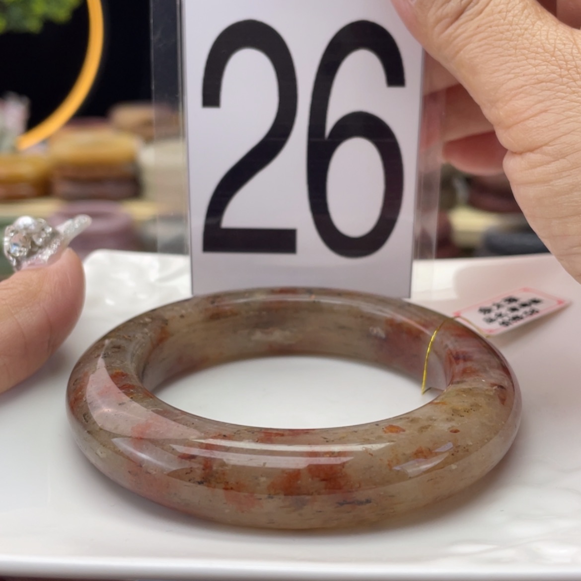 【闪购商品】石英质玉手镯未镶嵌