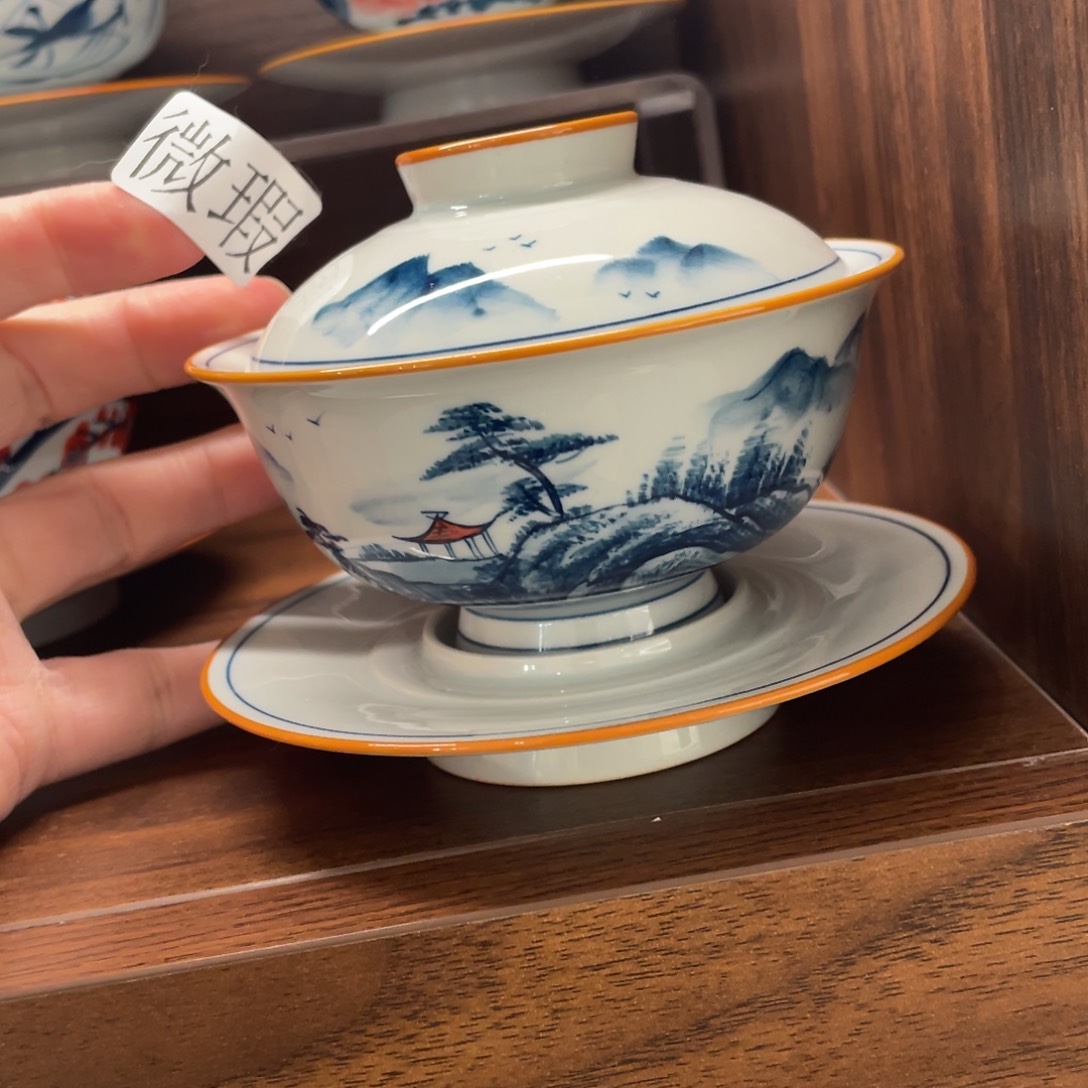 釉下手绘茶具微瑕