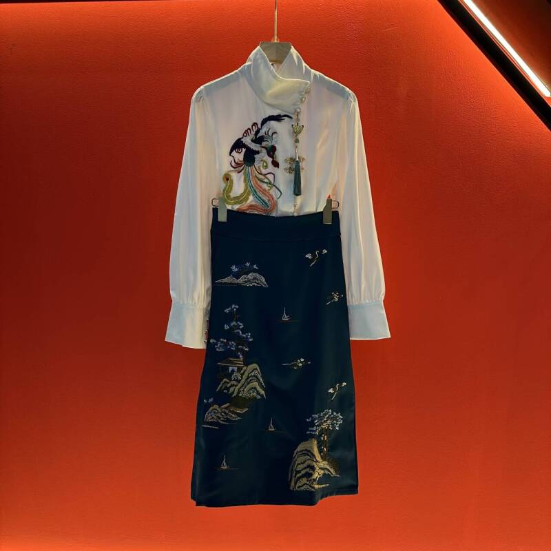 新中式套装秋女装中国风衬衫半身裙高级感时尚两件套马面裙S3880