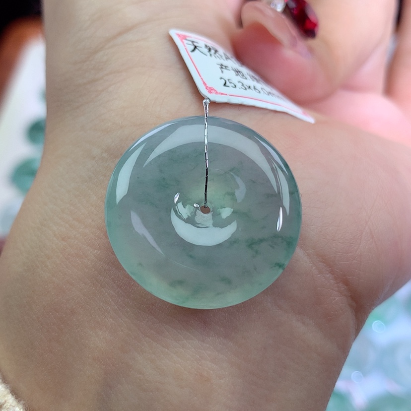 【闪购商品】翡翠吊坠(不含链)未镶嵌