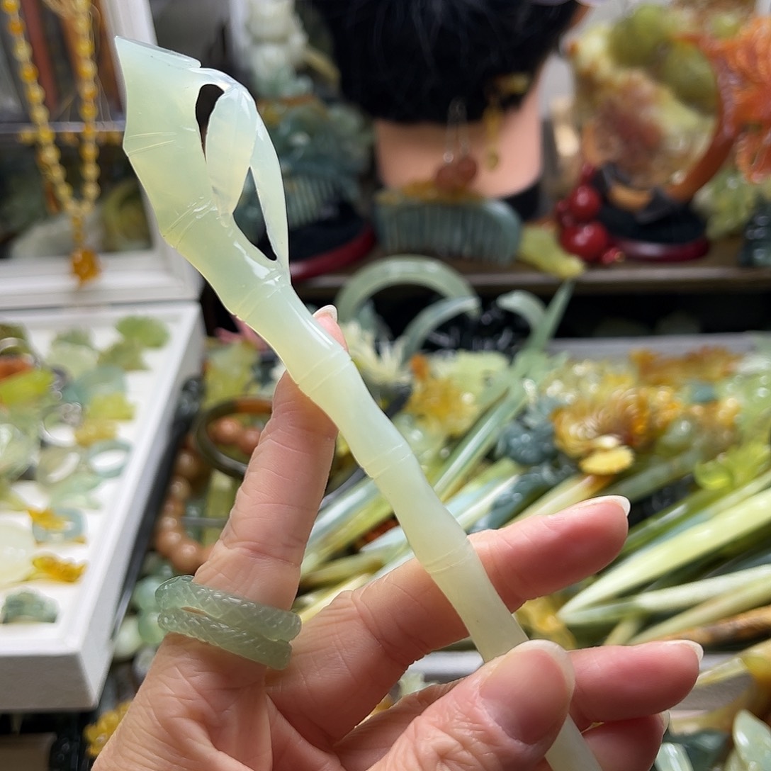 蛇纹石玉发饰合金