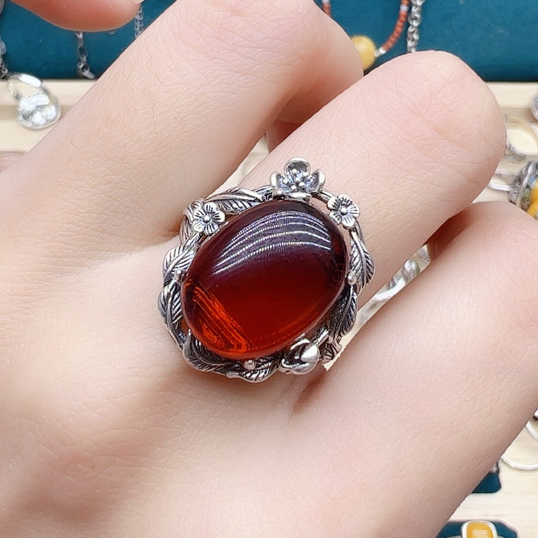 血珀戒指银S925镶嵌天然