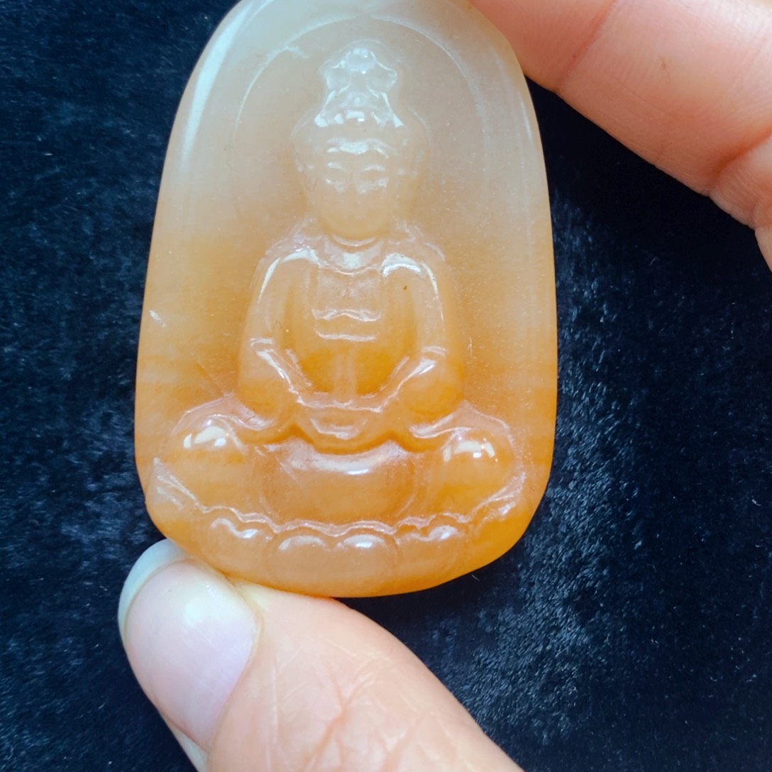 未镶嵌石英质玉（黄龙玉）吊坠(不含链)