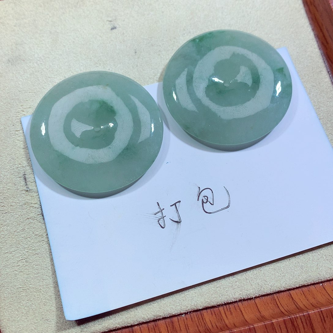 翡翠颈饰未镶嵌缅甸翡翠