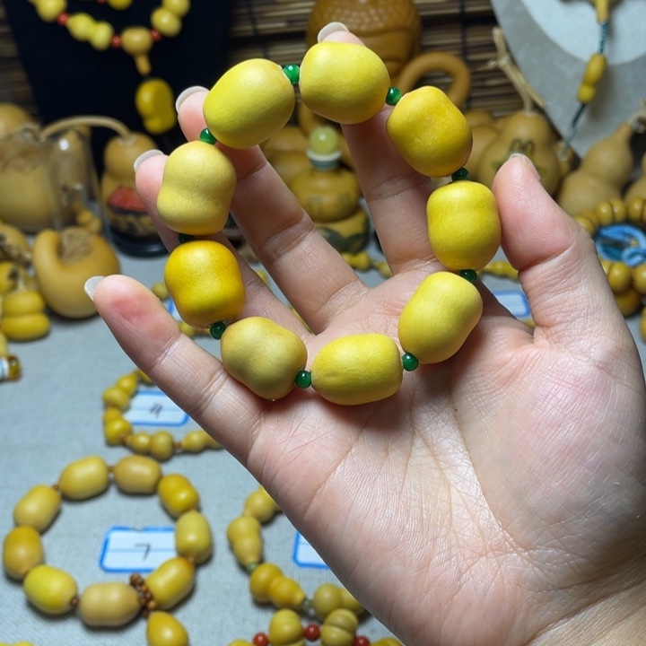 '***6大叶紫檀（黑酸枝木类）