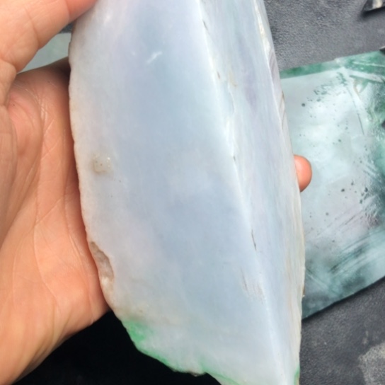 像***月翡翠未镶嵌颈饰裸石