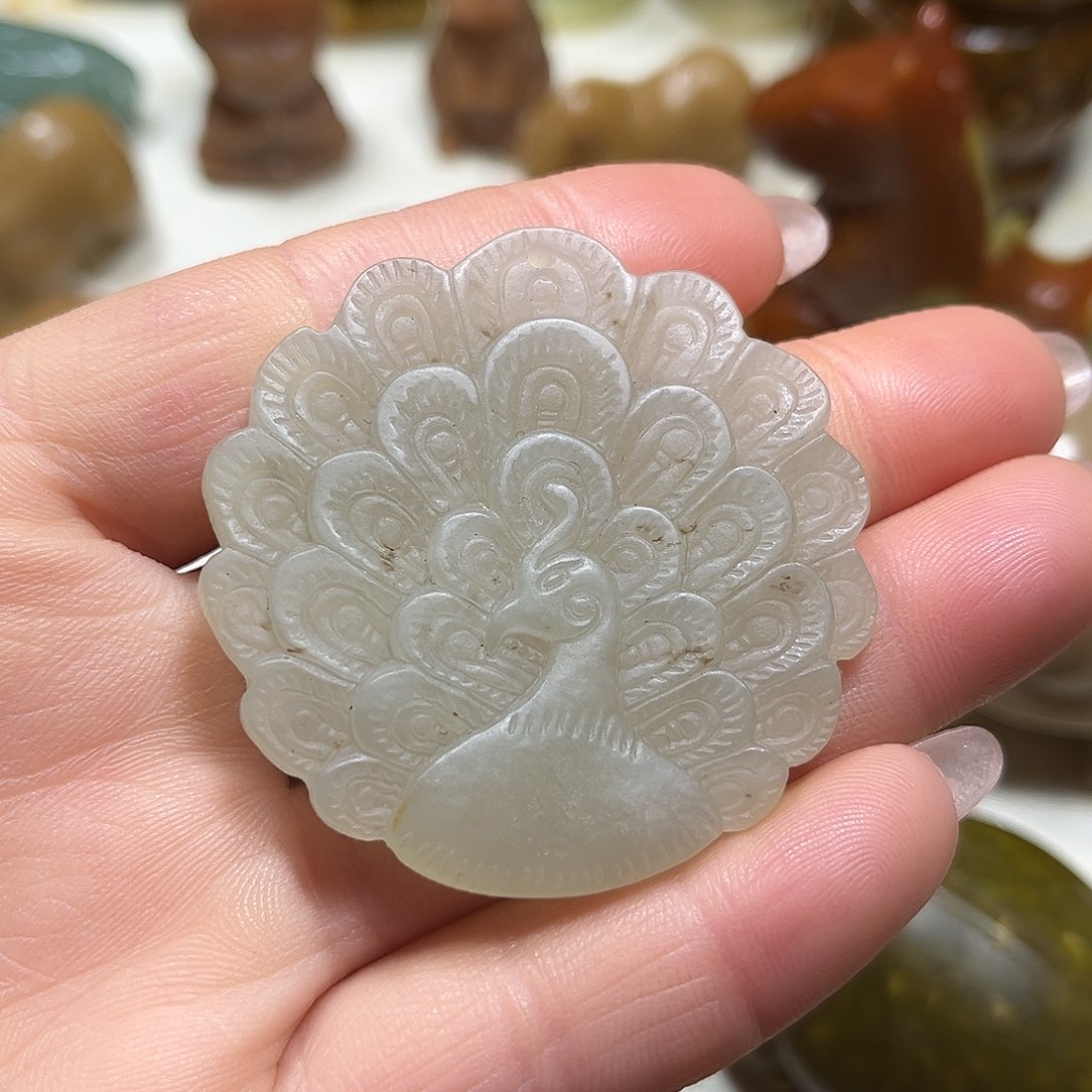 白玉菩提吊坠白玉菩提吊坠