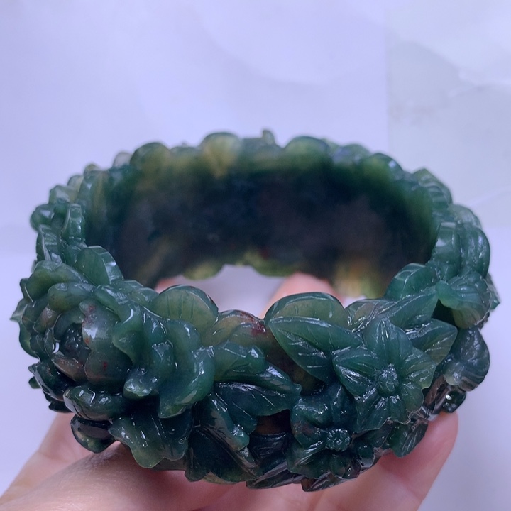 玛瑙/玉髓手镯未镶嵌三*