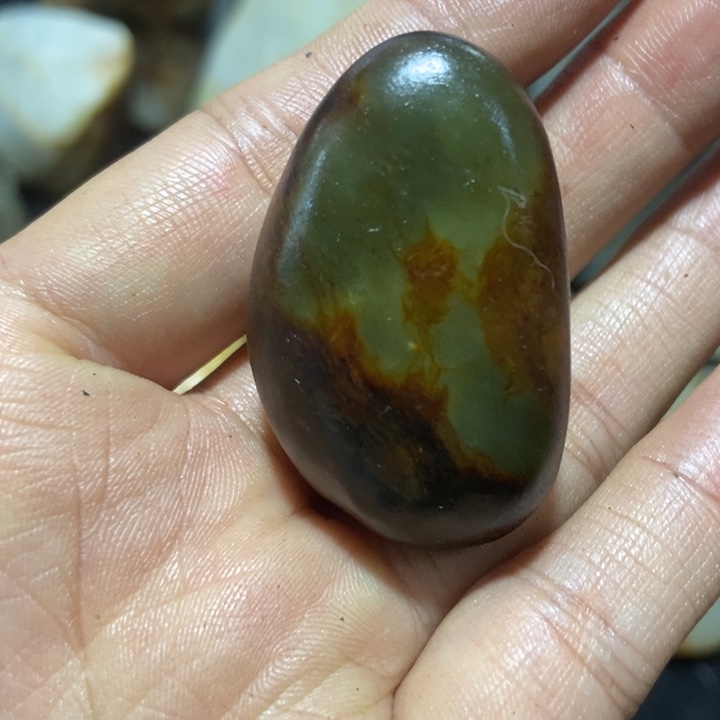 未镶嵌和田玉（糖玉）挂件