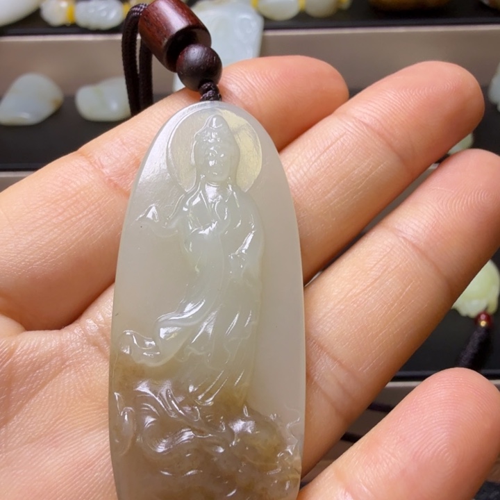 和田玉（糖玉）未镶嵌颈饰