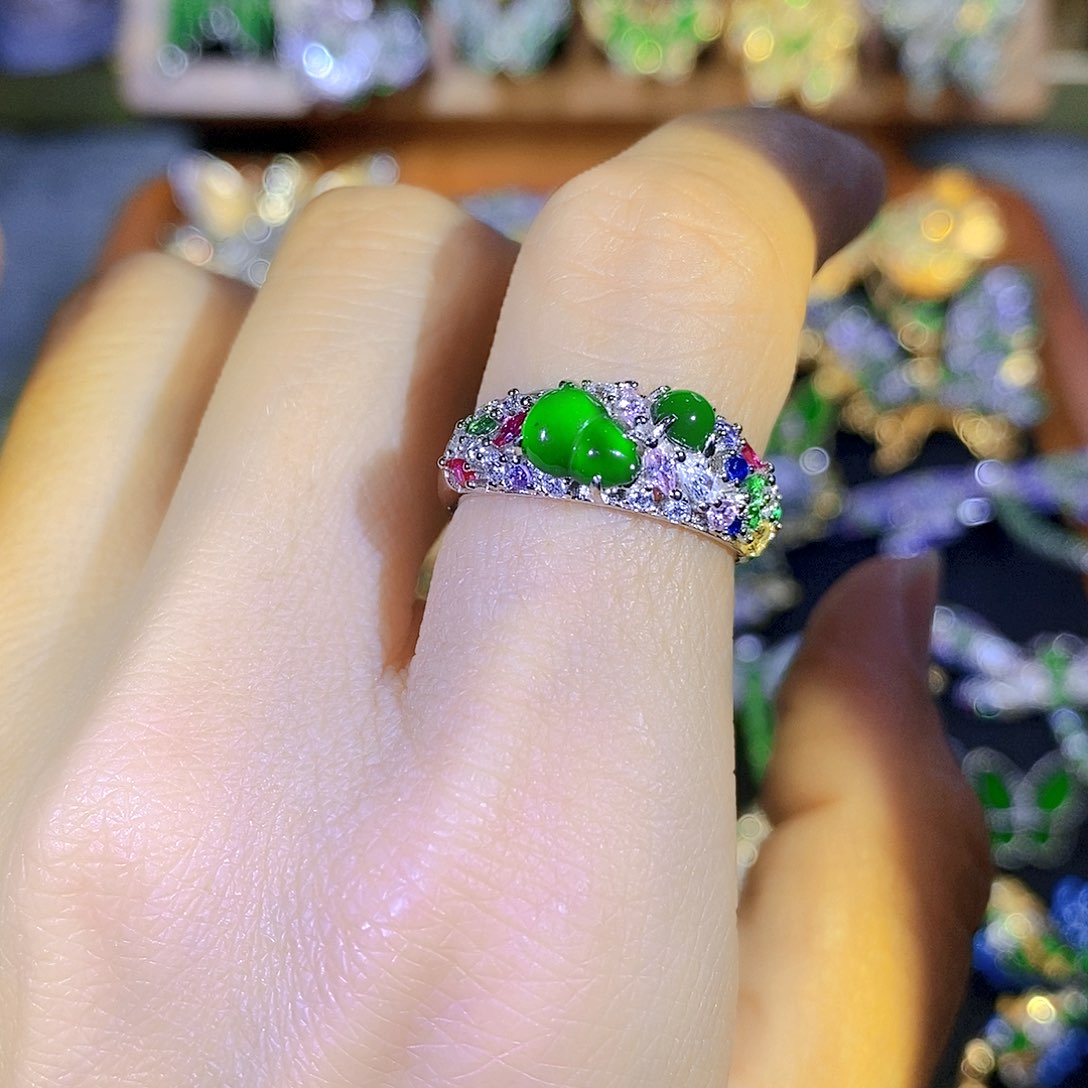 吊坠(不含链)银S925镶嵌翡翠