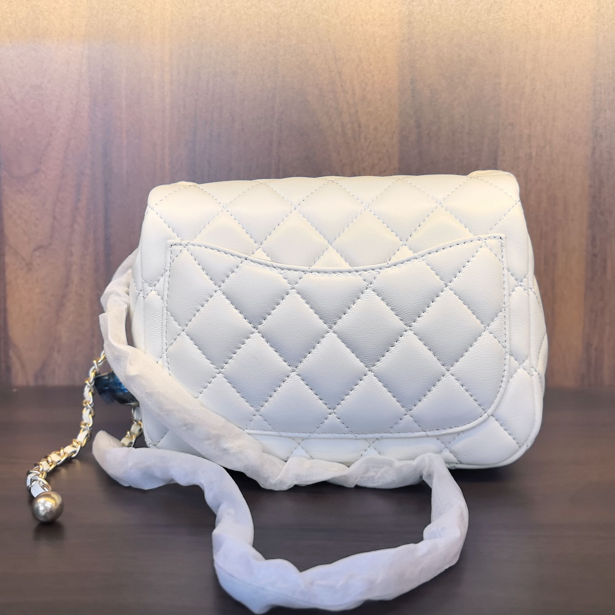 薇薇手工真皮包1064-18-白色-长18x高13-方胖子香A140