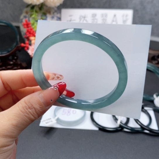 翡翠手镯未镶嵌58尺寸