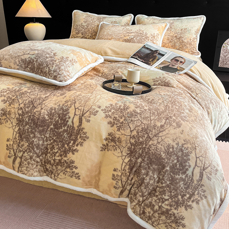  2025秋冬新款高克重牛奶四件套绒包边加厚防寒保暖无静电双面绒