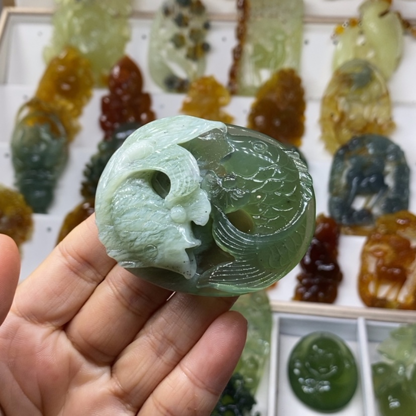 【闪购商品】未镶嵌蛇纹石玉颈饰