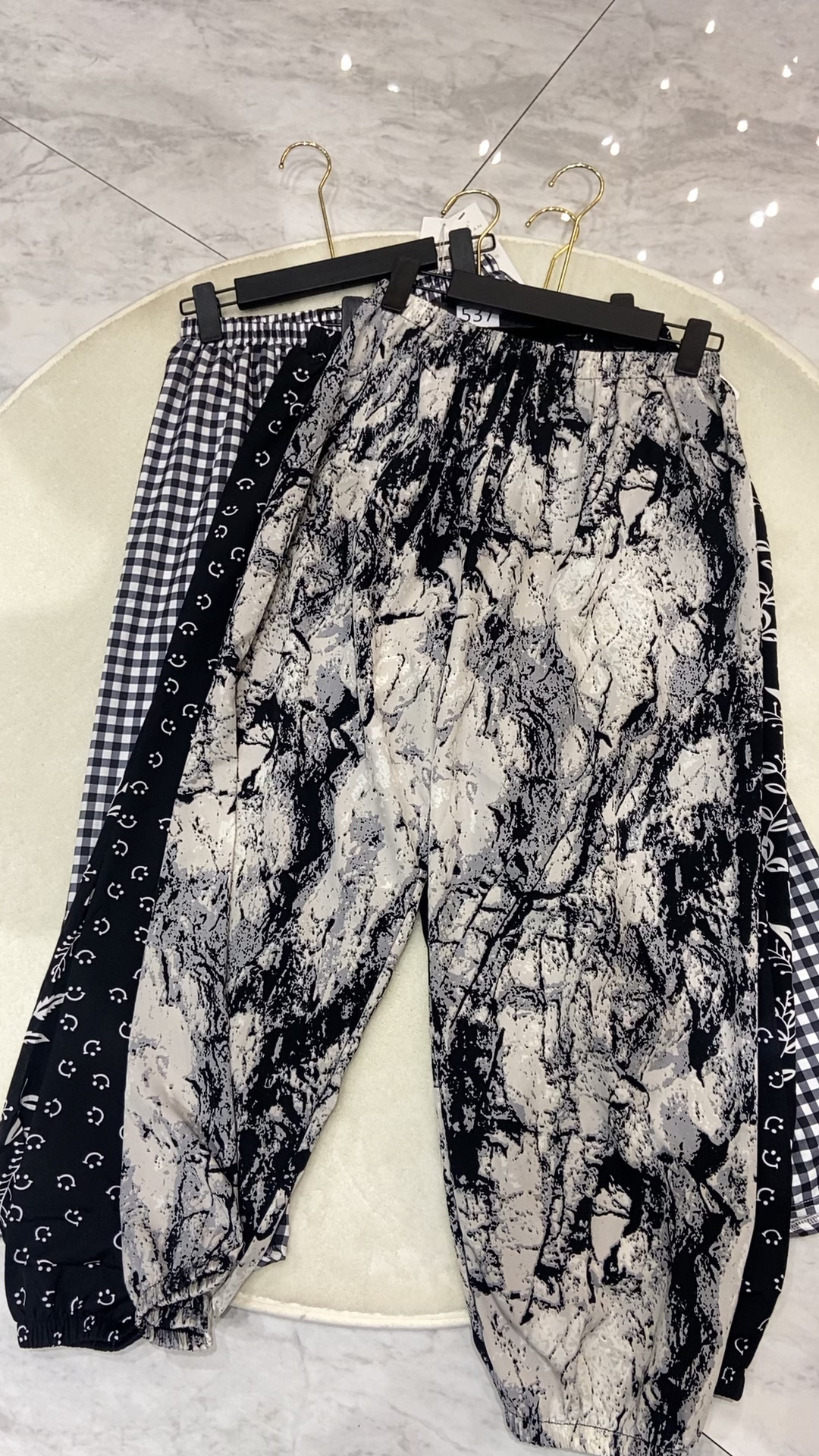 【卡蔻】夏日多巴胺女士泡泡纱印花居家外出裤（裤长93左右）