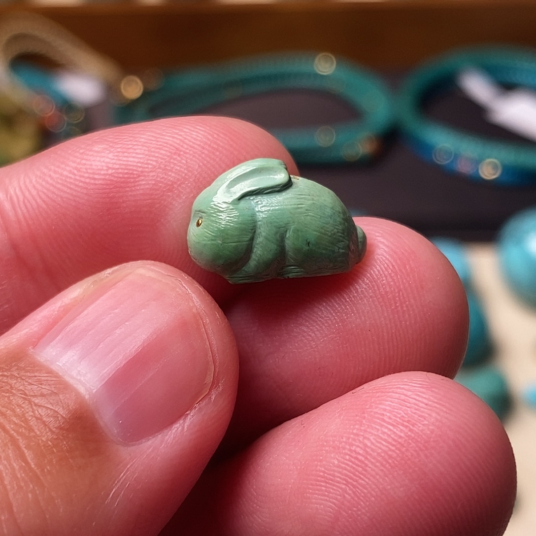 八***月绿松石未镶嵌颈饰