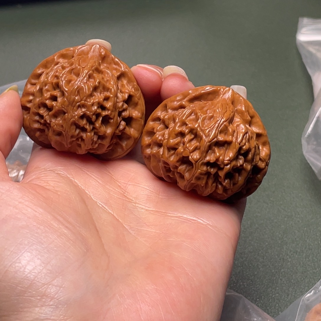 文玩核桃吊坠宫灯