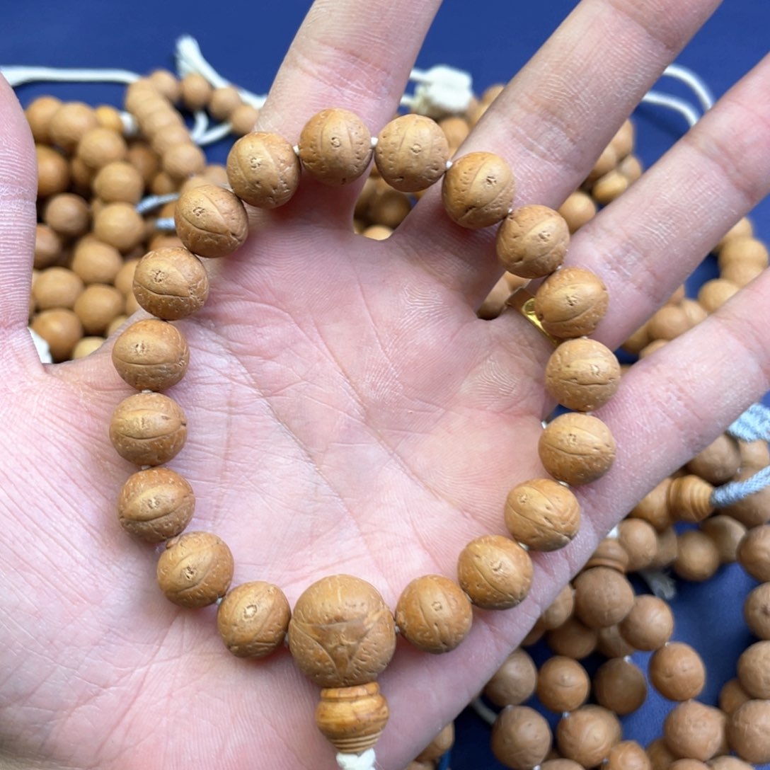 凤眼菩提手串依*12左右尺寸K10同树凤眼菩提D3