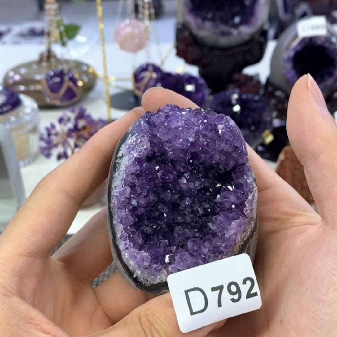 未镶嵌紫晶大型摆件（非配饰）