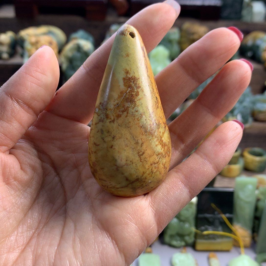 岫岩河磨玉（透闪石质玉）手把未镶嵌