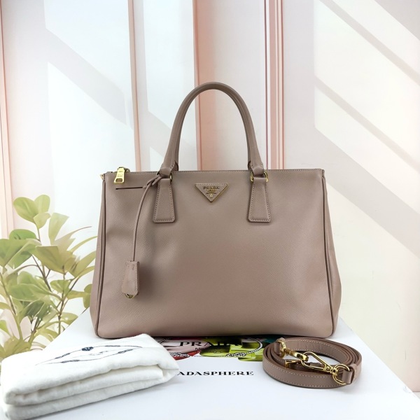 普拉达/包包/95新/250308CY0039/C531503396