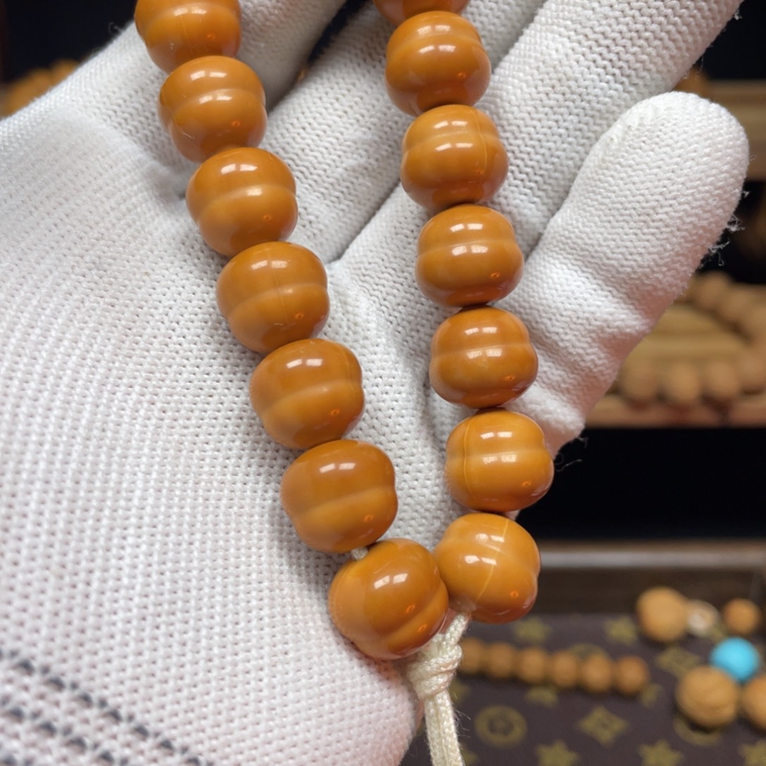 顾***羡吊坠猴头核桃葫芦