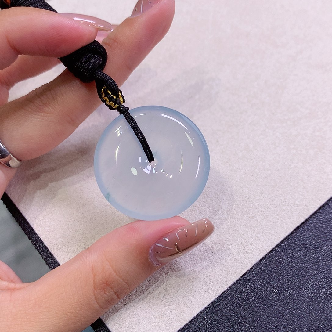 翡翠未镶嵌吊坠(不含链)31.3-6