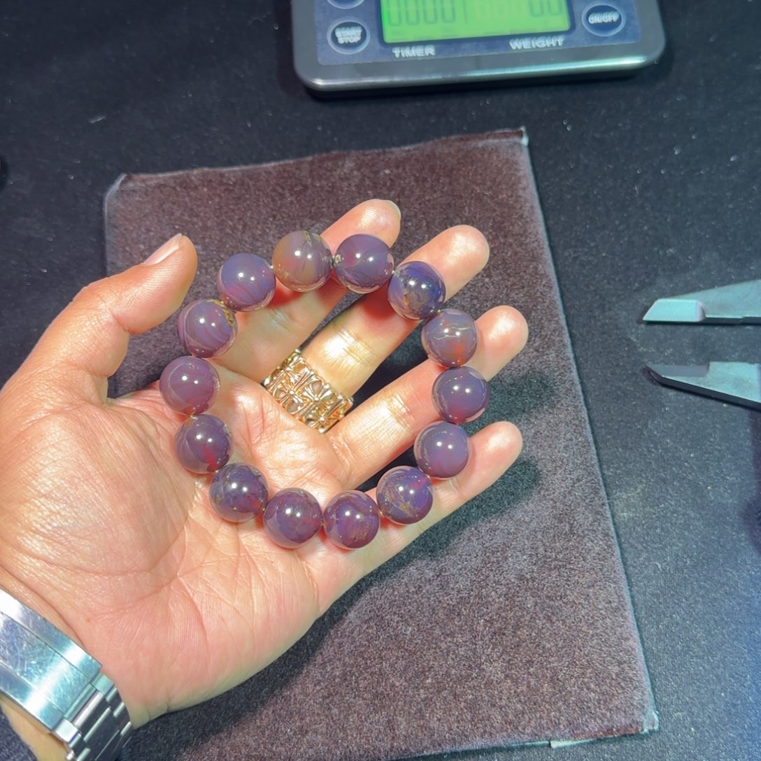 琥珀未镶嵌裸石姑婆