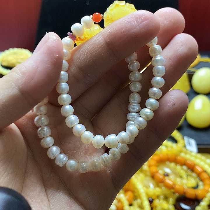 琥珀珠宝奇石未镶嵌多样性发其一