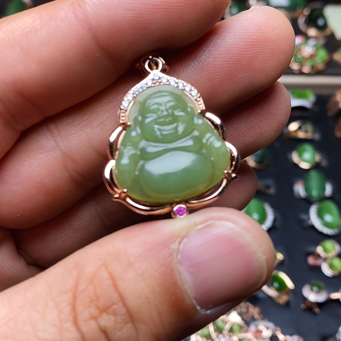 和田玉吊坠未镶嵌