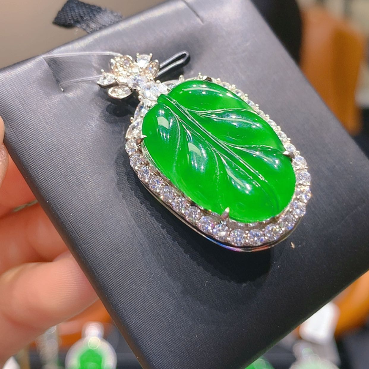 【闪购商品】翡翠颈饰银S925镶嵌6柒姐