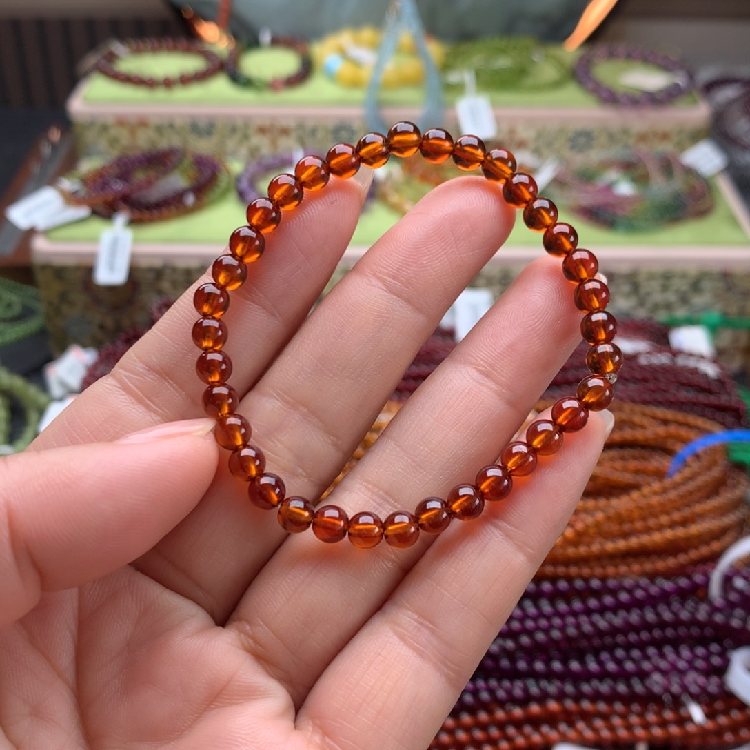 未镶嵌手串石榴石手串5.2