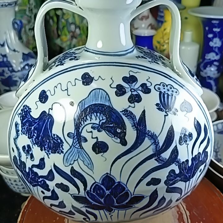 柯***生杯全手工制作的瓷器