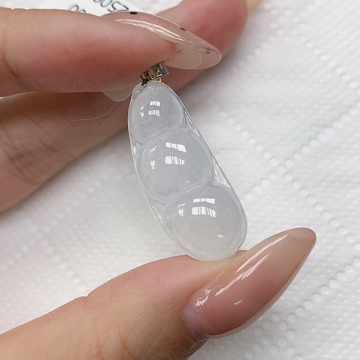 颈饰18K金镶嵌翡翠