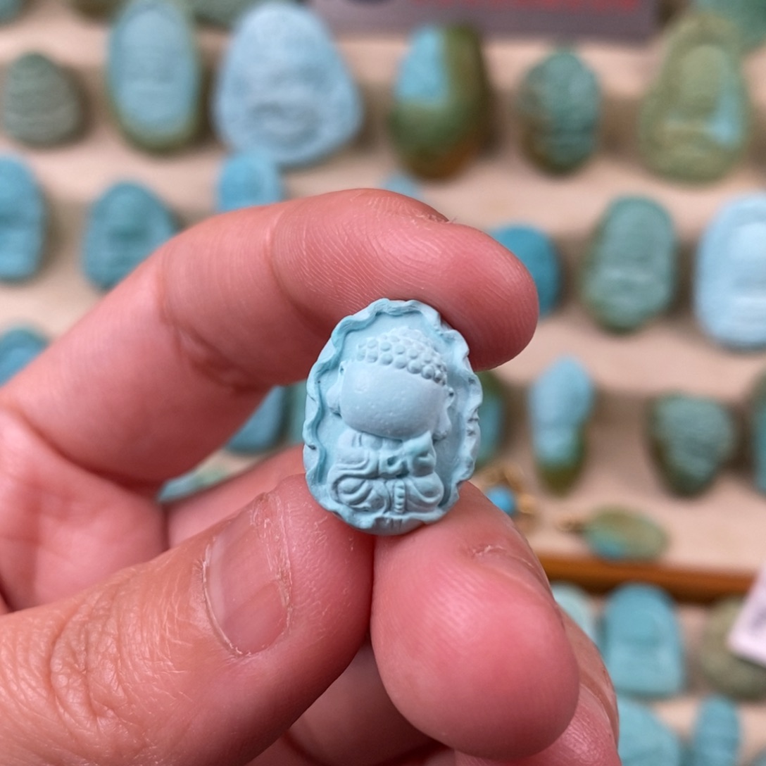 绿松石珠宝奇石未镶嵌苛****e