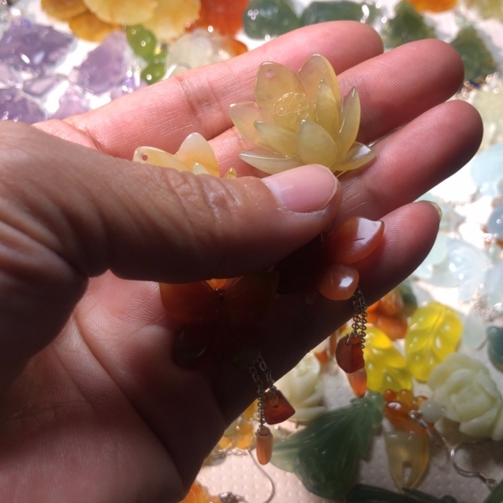 盘***师蛇纹石玉未镶嵌耳坠