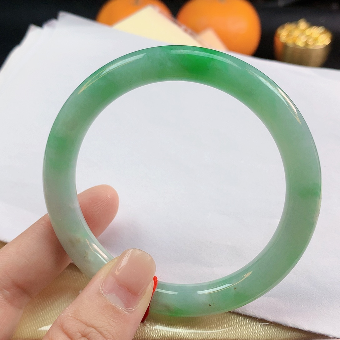 翡翠手镯未镶嵌57圈圆270012