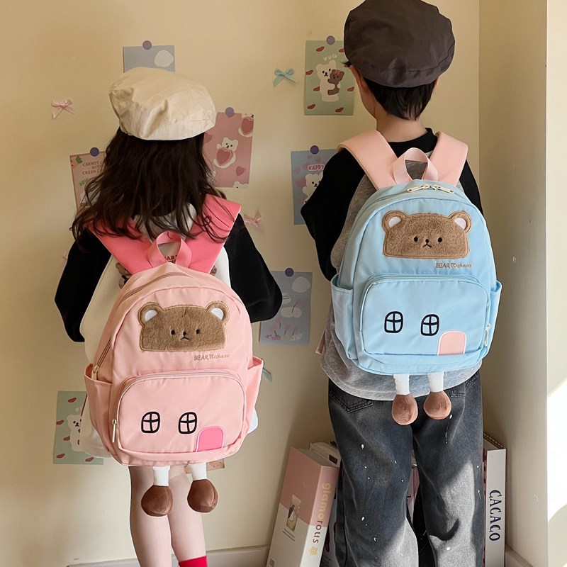 新款幼儿园书包卡通小熊房子儿童双肩包轻便撞色学前班一年级书包