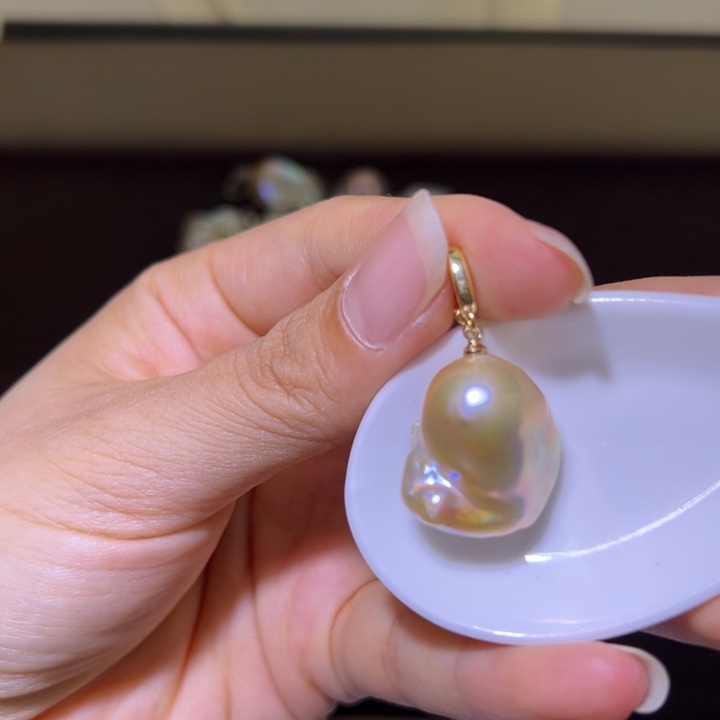 未镶嵌淡水珍珠巴洛克珍珠吊坠289